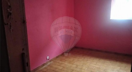 Residential - Condo/Apartment - T1 - Barcarena, Oeiras - PT
