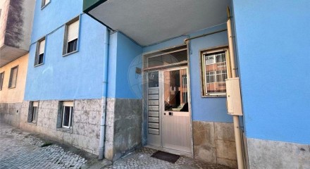 Residential - Condo/Apartment - T1 - Barcarena, Oeiras - PT