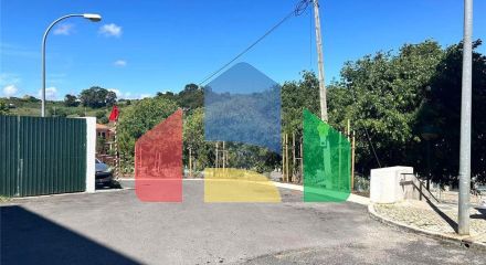 Residential - Condo/Apartment - T1 - Barcarena, Oeiras - PT