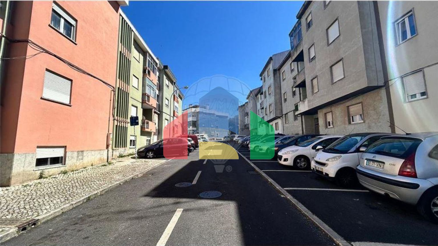 Residential - Condo/Apartment - T1 - Barcarena, Oeiras - PT