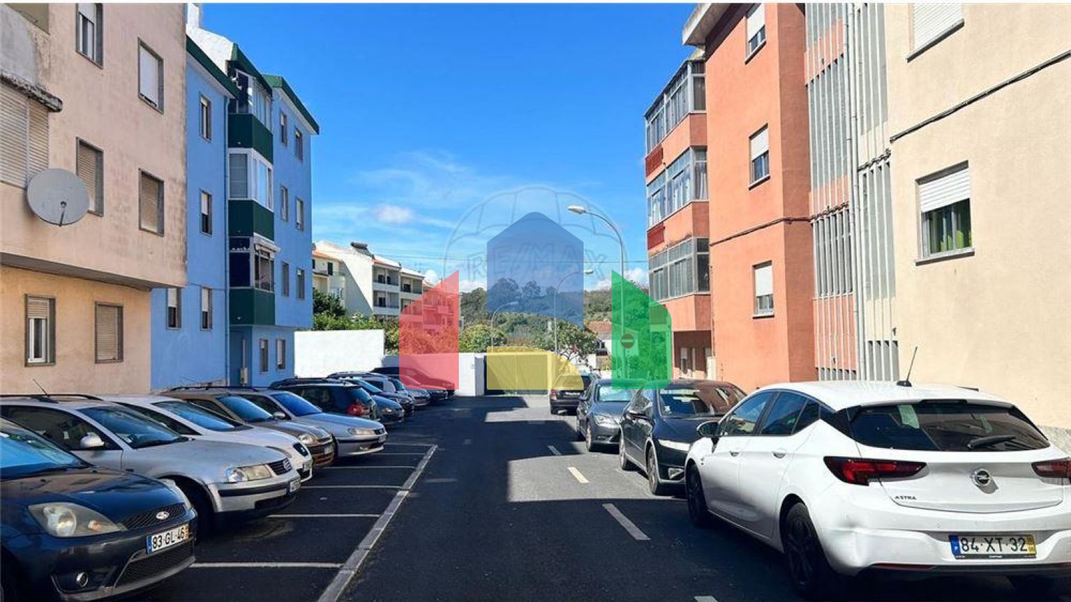 Residential - Condo/Apartment - T1 - Barcarena, Oeiras - PT