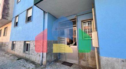 Residential - Condo/Apartment - T1 - Barcarena, Oeiras - PT