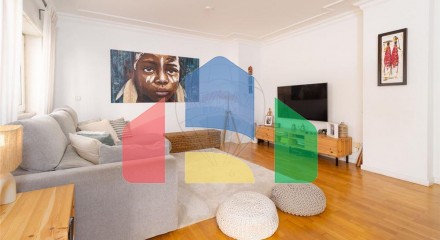 Residential - Condo/Apartment - T2 - Carnaxide e Queijas, Oeiras - PT