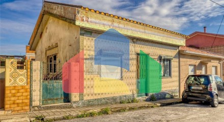 Residential - Single Family Home - T3 - Rio Tinto, Gondomar - PT