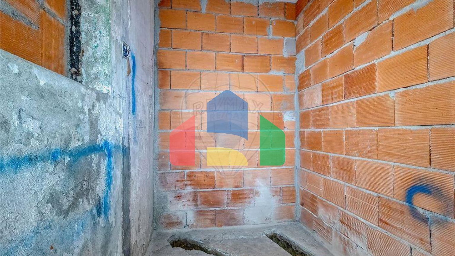 Residential - Single Family Home - T3 - Rio Tinto, Gondomar - PT