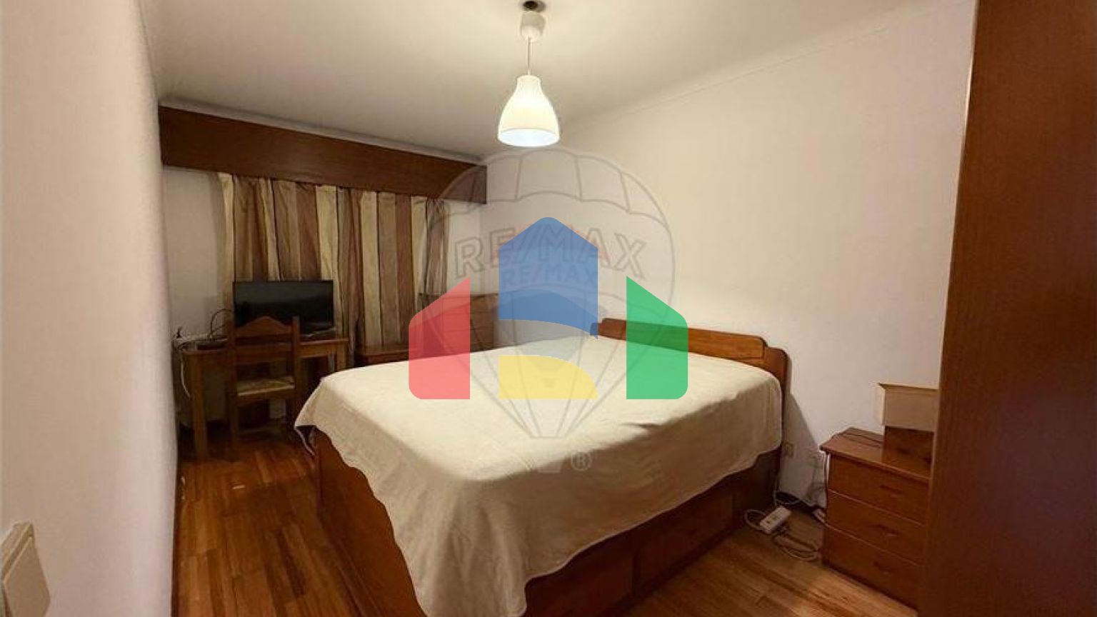 Residential - Condo/Apartment - T4 - Rio Tinto, Gondomar - PT