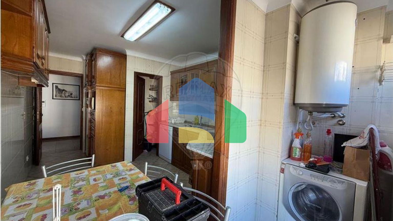 Residential - Condo/Apartment - T4 - Rio Tinto, Gondomar - PT