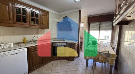 Residential - Condo/Apartment - T4 - Rio Tinto, Gondomar - PT