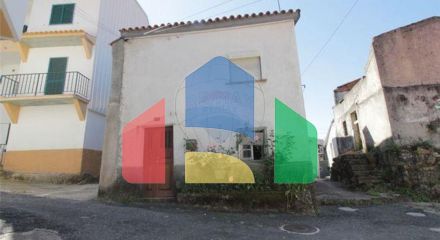 Residential - Single Family Home - T1 - Cortes do Meio, Covilha - PT