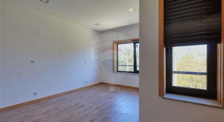 Residential - Single Family Home - T3 - Mafamude e Vilar do Paraíso, Vila Nova de Gaia - PT