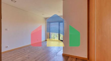 Residential - Single Family Home - T3 - Mafamude e Vilar do Paraíso, Vila Nova de Gaia - PT