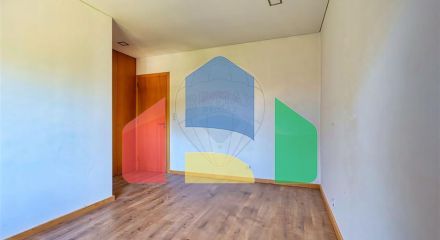 Residential - Single Family Home - T3 - Mafamude e Vilar do Paraíso, Vila Nova de Gaia - PT