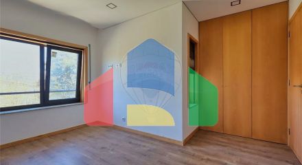 Residential - Single Family Home - T3 - Mafamude e Vilar do Paraíso, Vila Nova de Gaia - PT