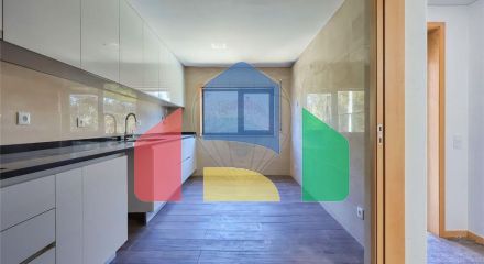 Residential - Single Family Home - T3 - Mafamude e Vilar do Paraíso, Vila Nova de Gaia - PT
