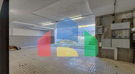 Residential - Single Family Home - T3 - Mafamude e Vilar do Paraíso, Vila Nova de Gaia - PT