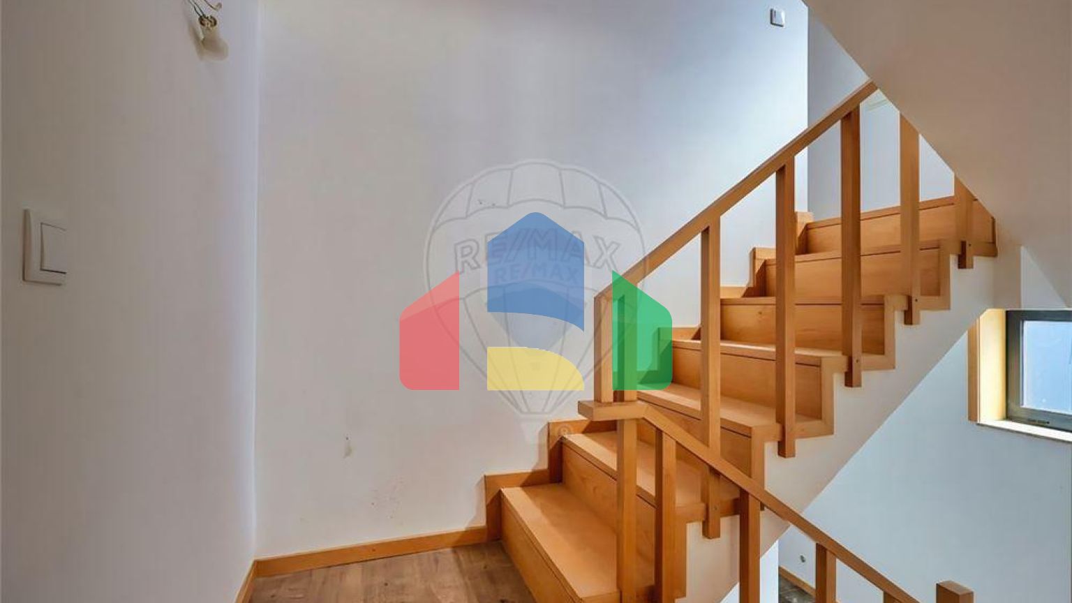 Residential - Single Family Home - T3 - Mafamude e Vilar do Paraíso, Vila Nova de Gaia - PT