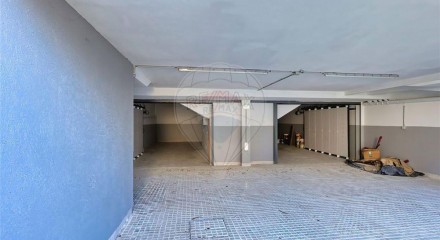 Residential - Single Family Home - T3 - Mafamude e Vilar do Paraíso, Vila Nova de Gaia - PT