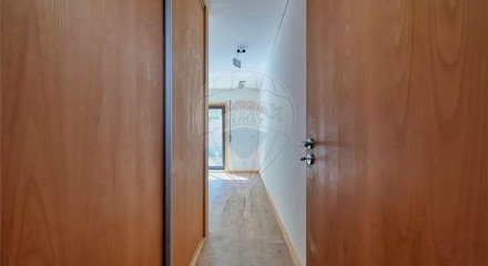 Residential - Single Family Home - T3 - Mafamude e Vilar do Paraíso, Vila Nova de Gaia - PT