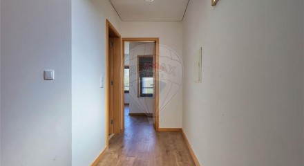 Residential - Single Family Home - T3 - Mafamude e Vilar do Paraíso, Vila Nova de Gaia - PT