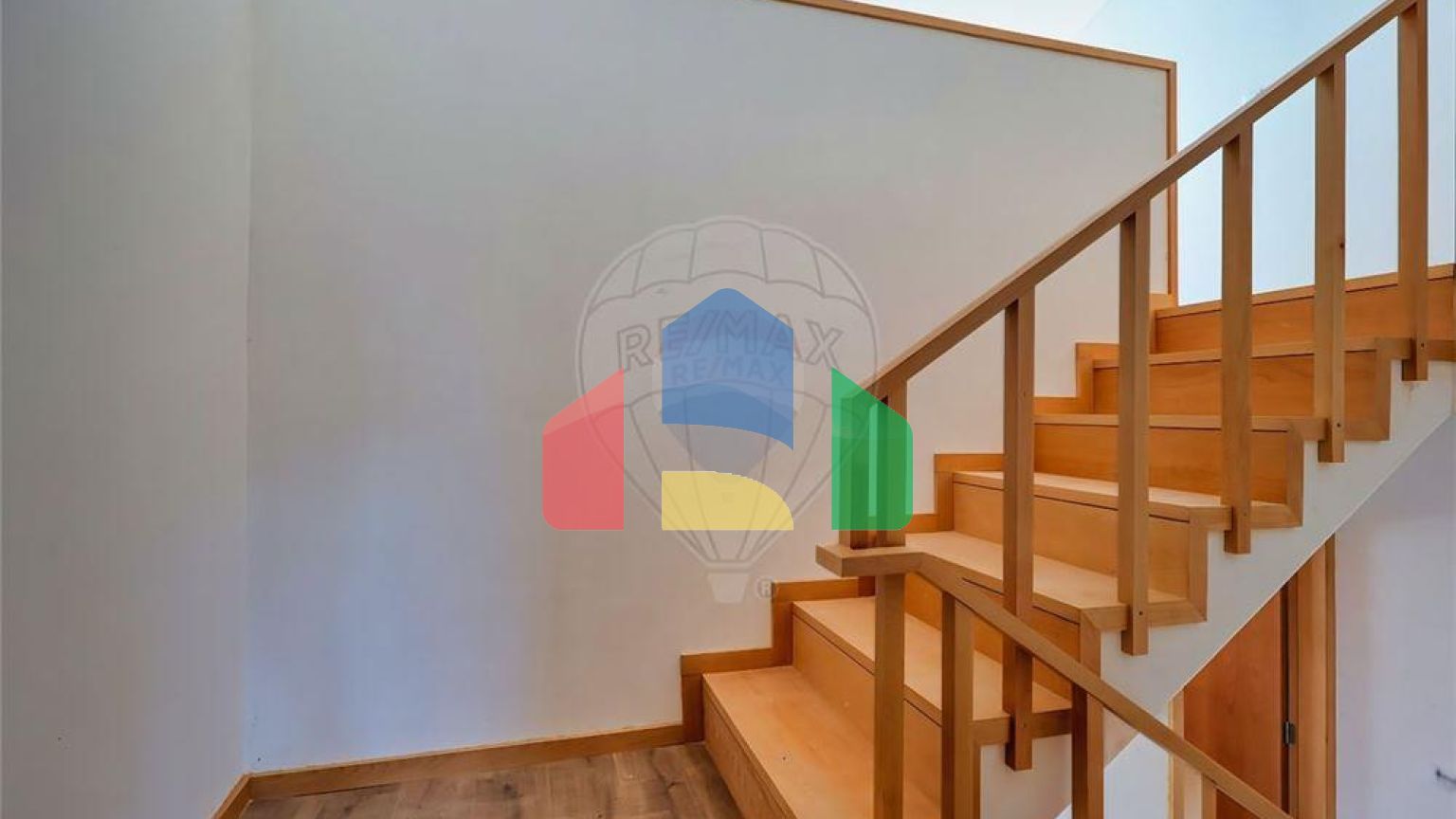 Residential - Single Family Home - T3 - Mafamude e Vilar do Paraíso, Vila Nova de Gaia - PT