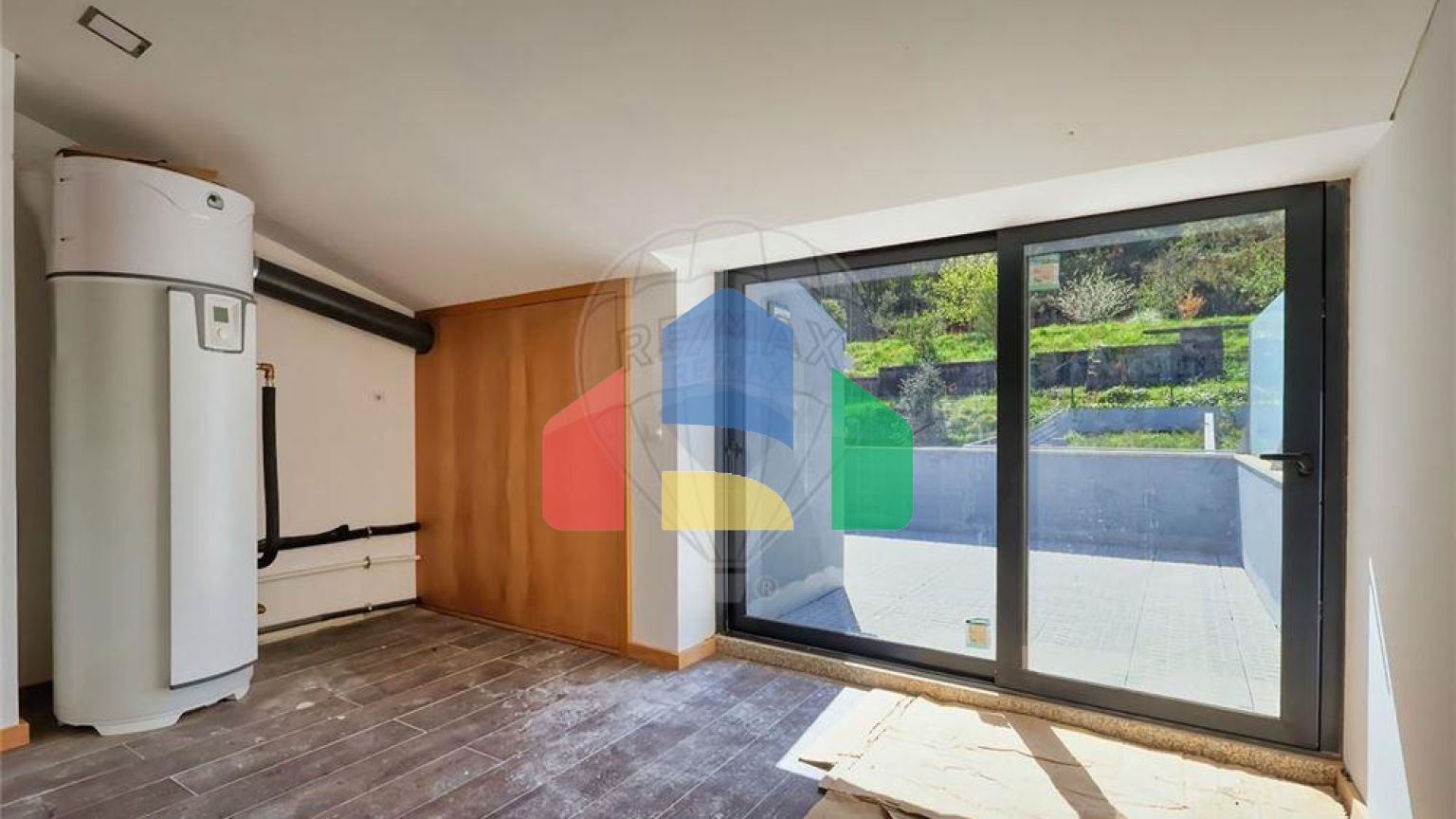 Residential - Single Family Home - T3 - Mafamude e Vilar do Paraíso, Vila Nova de Gaia - PT