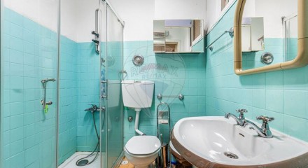 Residential - Condo/Apartment - T2 - Águas Livres, Amadora - PT