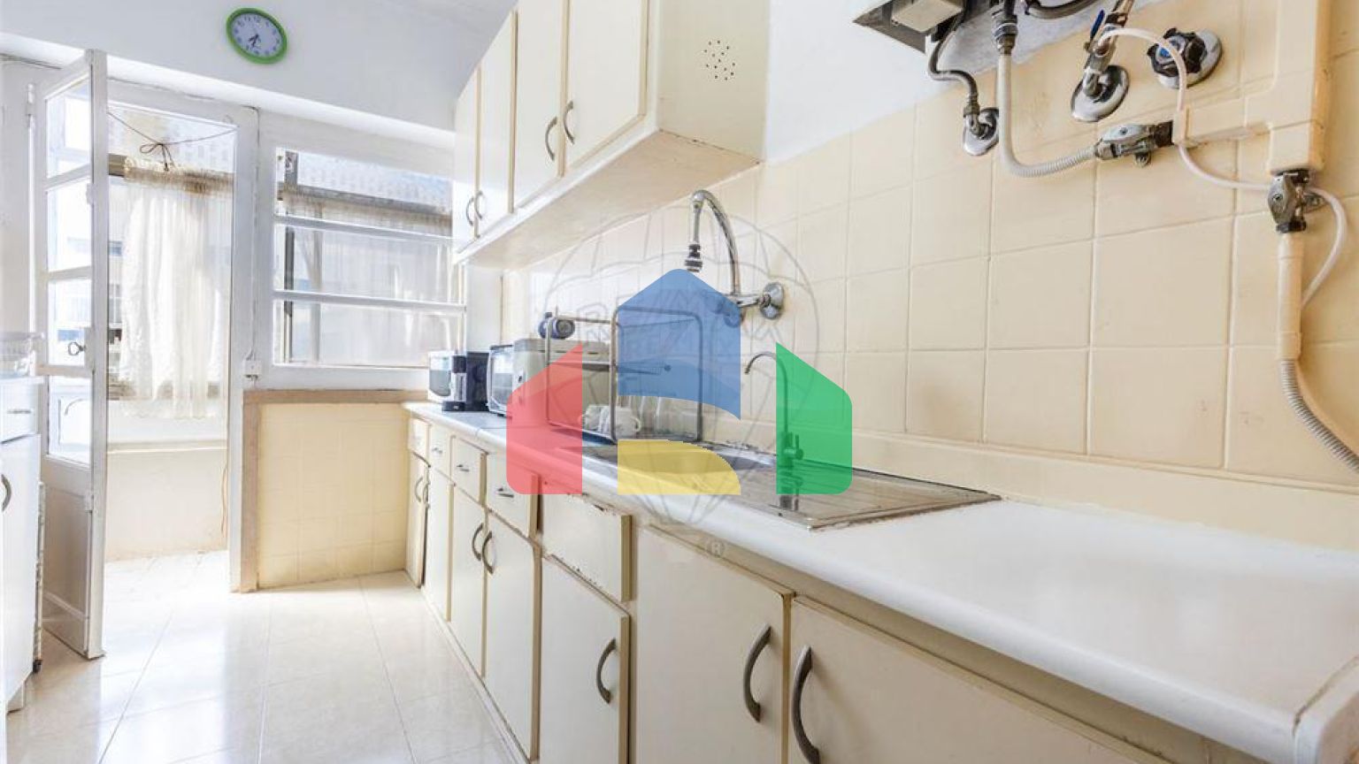 Residential - Condo/Apartment - T2 - Águas Livres, Amadora - PT