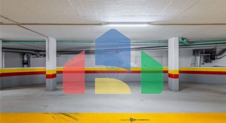 Residential - Condo/Apartment - T2 - Águas Livres, Amadora - PT