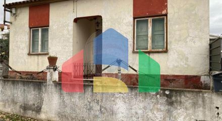 Residential - Single Family Home - T3 - São Miguel do Rio Torto e Rossio ao Sul do Tejo, Abrantes - PT