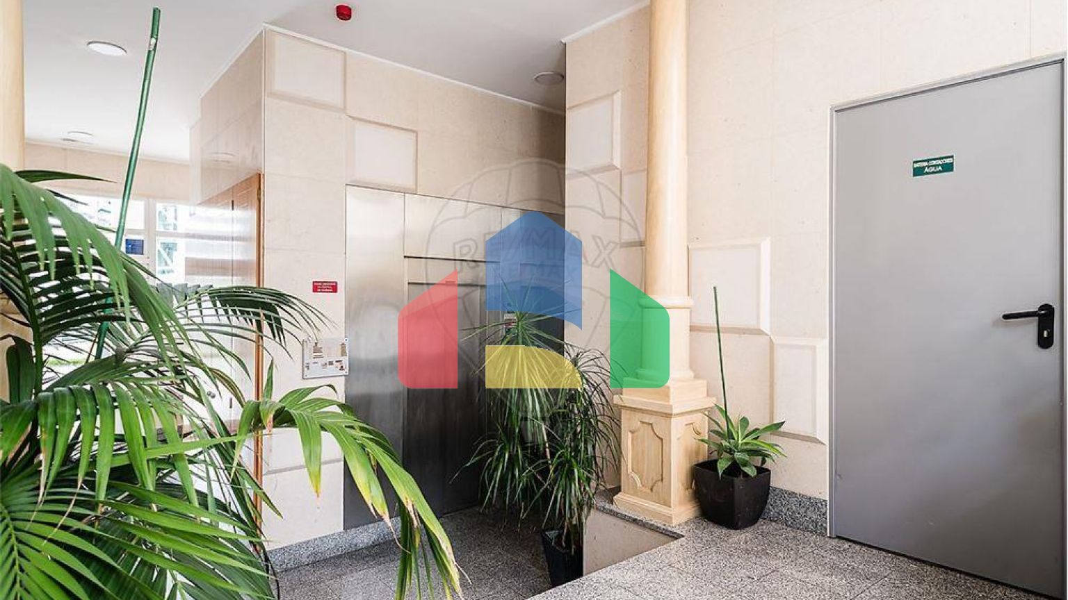 Residential - Condo/Apartment - T1 - Parque das Nações, Lisbon - PT