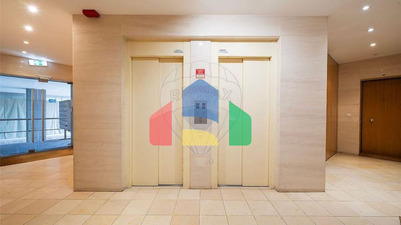 Residential - Condo/Apartment - T2 - Parque das Nações, Lisbon - PT