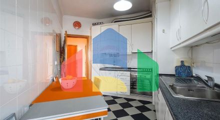 Residential - Condo/Apartment - T2 - Parque das Nações, Lisbon - PT