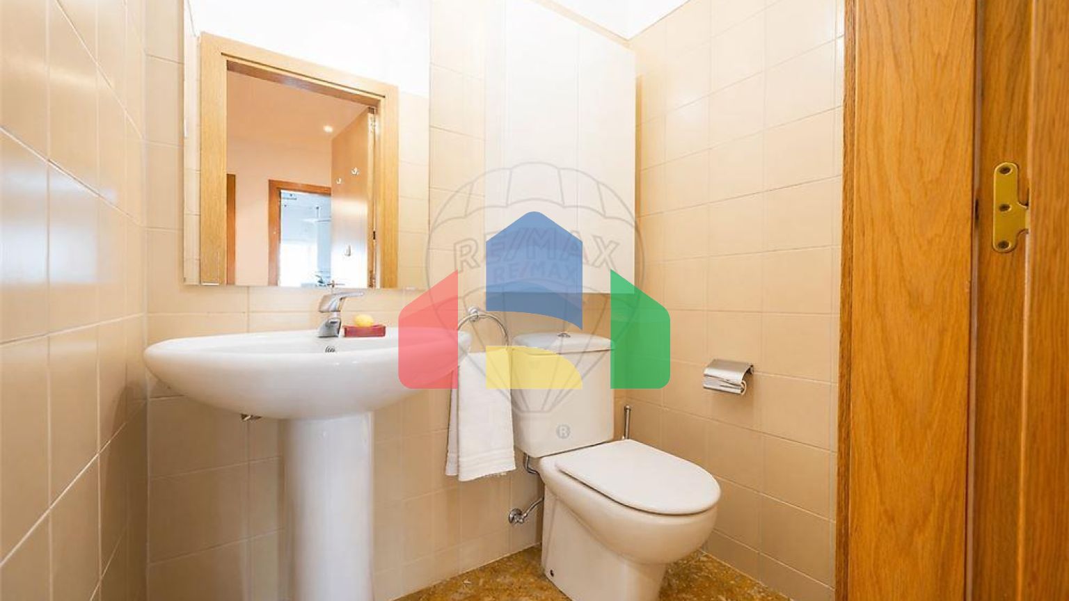 Residential - Condo/Apartment - T2 - Parque das Nações, Lisbon - PT