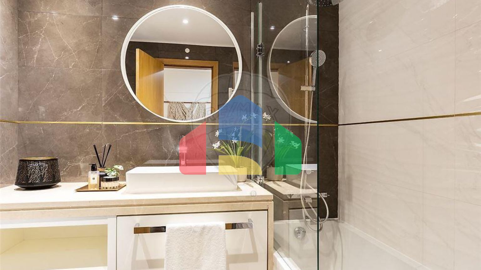 Residential - Condo/Apartment - T3 - Parque das Nações, Lisbon - PT