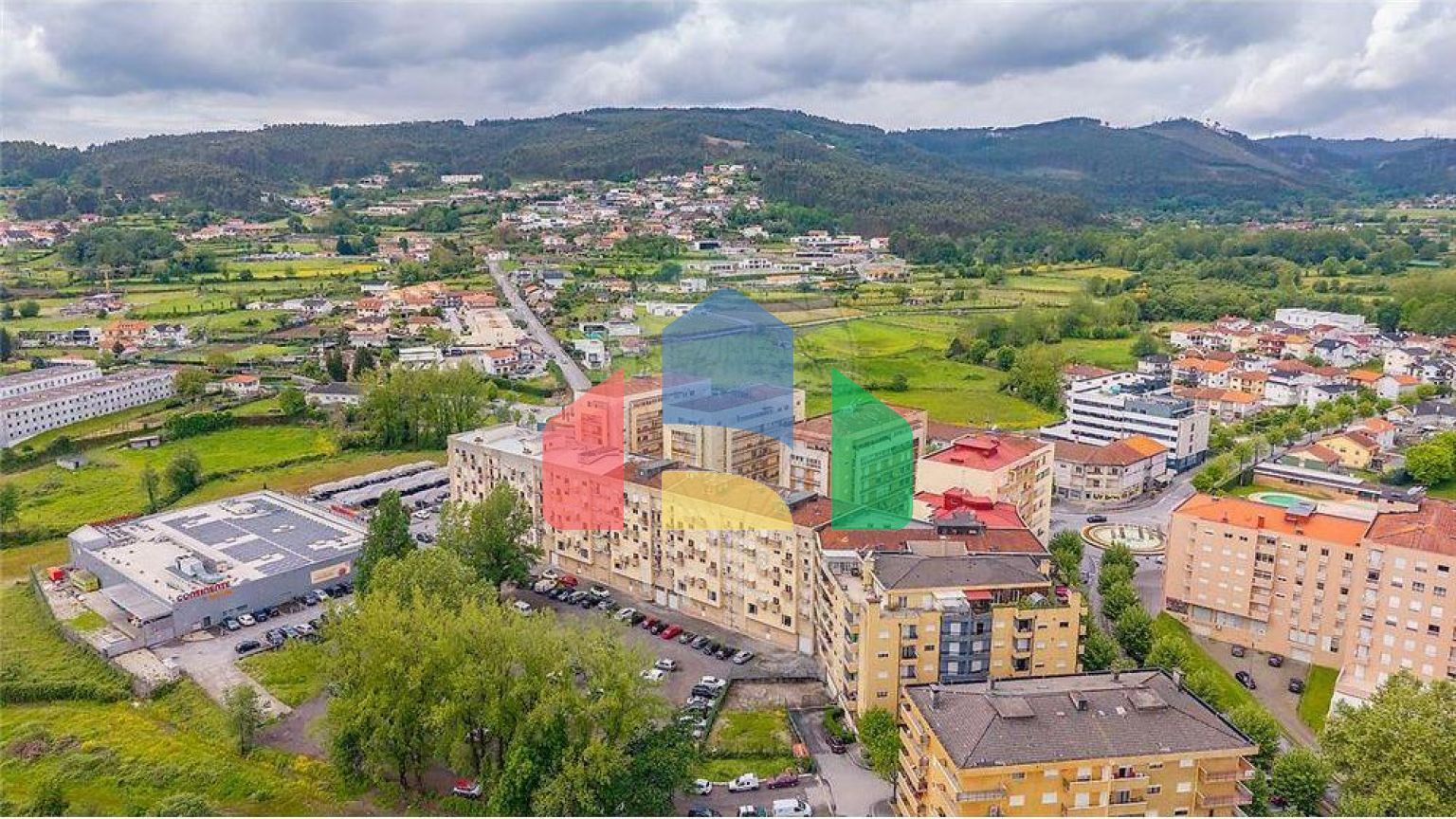 Residential - Condo/Apartment - T3 - Póvoa de Lanhoso (Nossa Senhora do Amparo), Povoa de Lanhoso - PT