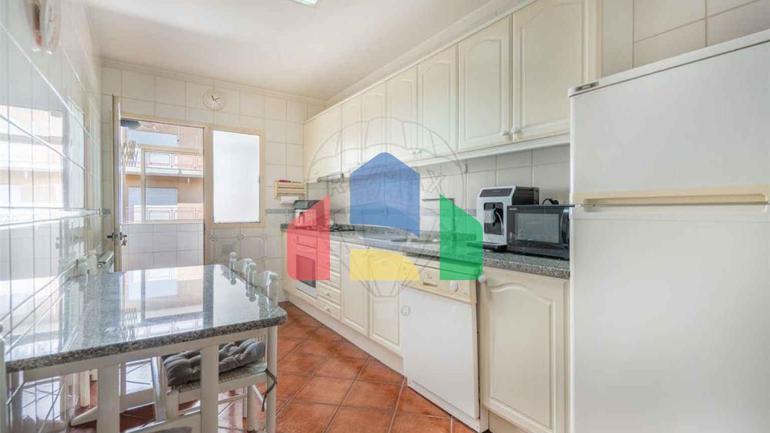 Residential - Condo/Apartment - T3 - Póvoa de Lanhoso (Nossa Senhora do Amparo), Povoa de Lanhoso - PT