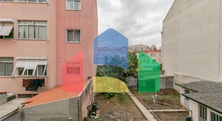 Residential - Condo/Apartment - T2 - Mina de Água, Amadora - PT