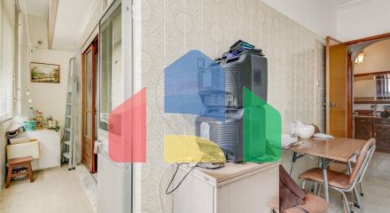 Residential - Condo/Apartment - T2 - Mina de Água, Amadora - PT