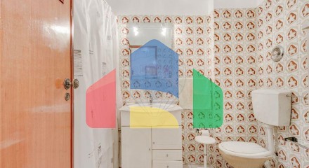 Residential - Condo/Apartment - T2 - Mina de Água, Amadora - PT