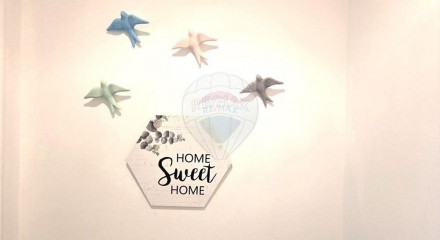 Residential - Condo/Apartment - T2 - Mina de Água, Amadora - PT