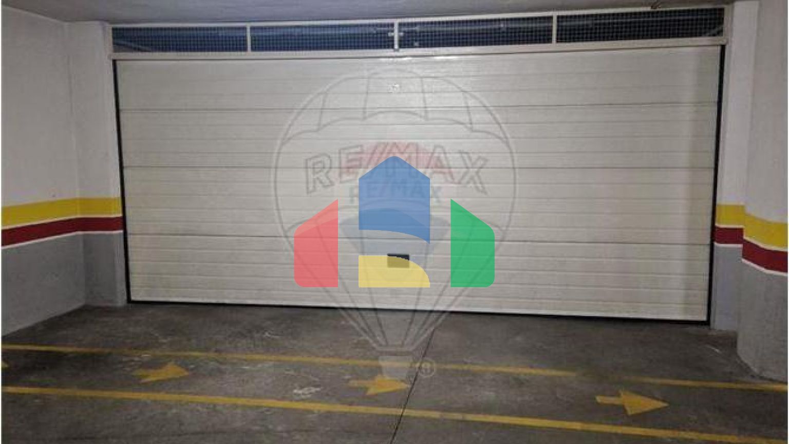 Residential - Condo/Apartment - T3 - Mina de Água, Amadora - PT