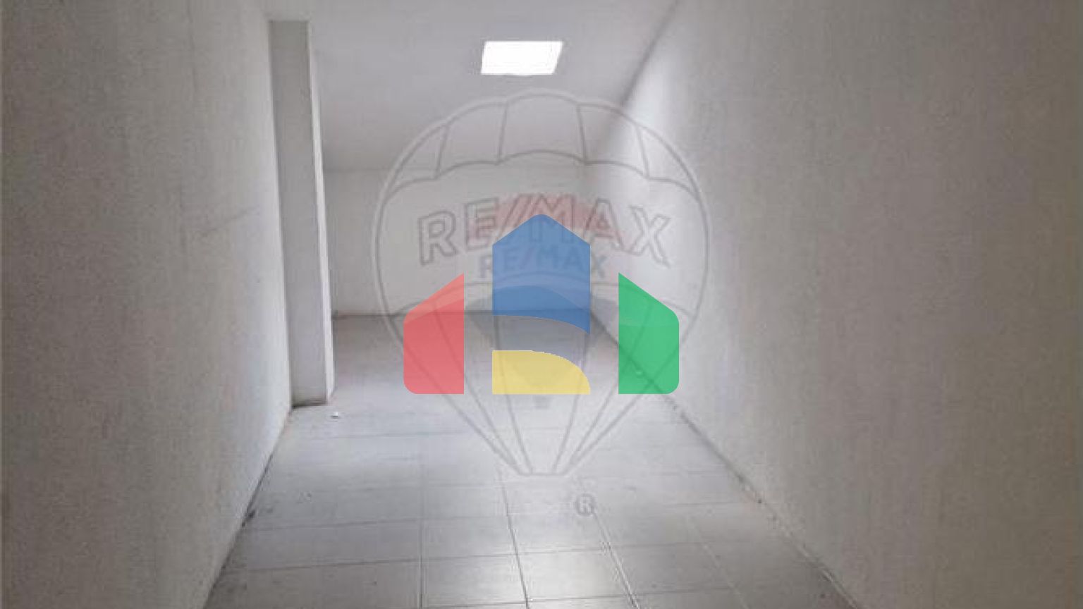 Residential - Condo/Apartment - T3 - Mina de Água, Amadora - PT