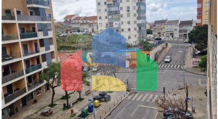 Residential - Condo/Apartment - T3 - Mina de Água, Amadora - PT
