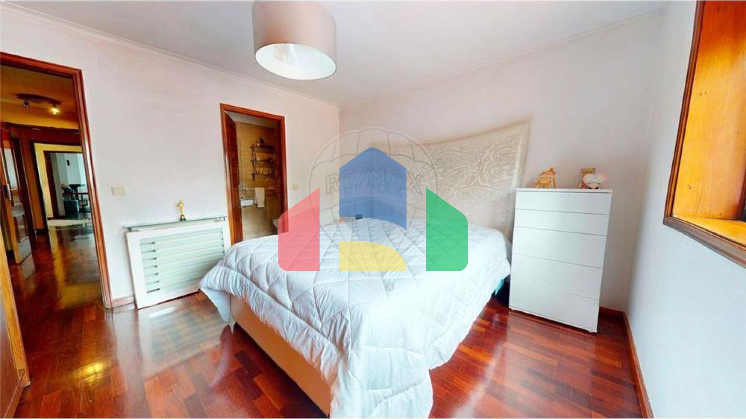 Residential - Condo/Apartment - T4 - Bonfim, Oporto - PT
