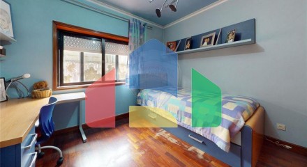 Residential - Condo/Apartment - T4 - Bonfim, Oporto - PT