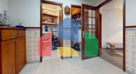 Residential - Condo/Apartment - T4 - Bonfim, Oporto - PT