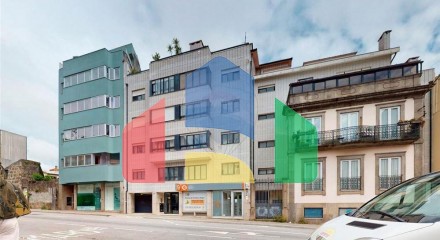 Residential - Condo/Apartment - T4 - Bonfim, Oporto - PT