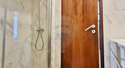 Residential - Condo/Apartment - T1 - Bonfim, Oporto - PT