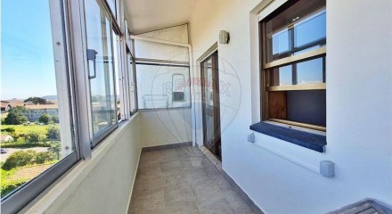 Residential - Condo/Apartment - T1 - Bonfim, Oporto - PT