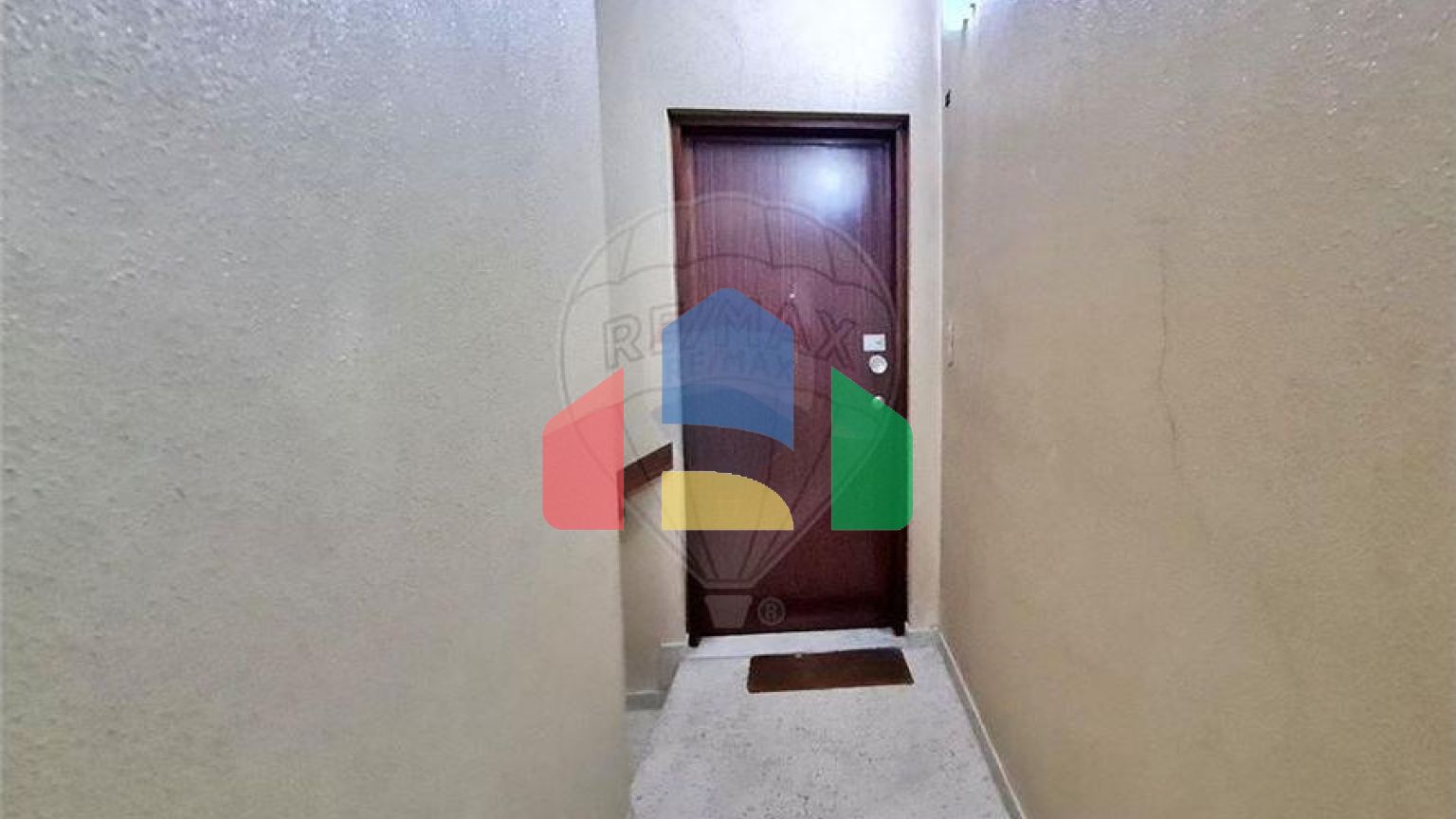 Residential - Condo/Apartment - T1 - Bonfim, Oporto - PT